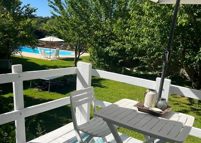La Colline De Tilleul - Les Deux Puits - Cosy Cottage With Swimming Pool Near Aubeterre