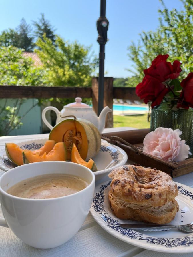 La Colline De Tilleul - Les Deux Puits - Cosy With Swimming Pool Near Aubeterre Holiday home Saint-Romain (Charente)